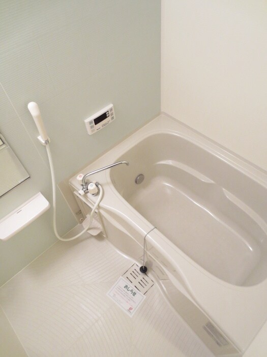 巽北ロイヤルマンションの物件内観写真