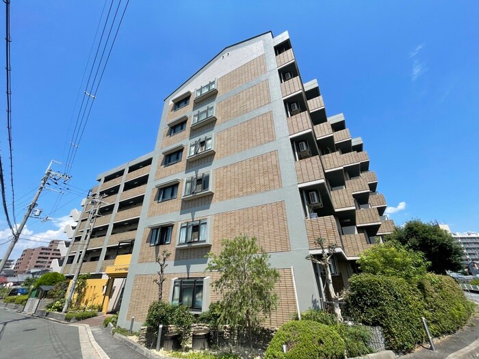 リバーサイド千里丘の物件外観写真