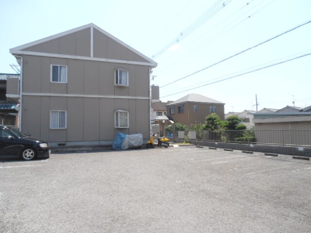 グランデヴォワ石切の物件外観写真