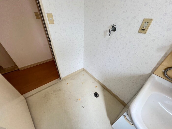 グランデヴォワ石切の物件内観写真