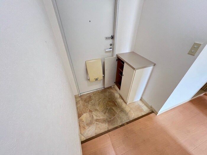 グランデヴォワ石切の物件内観写真