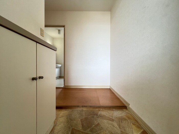 グランデヴォワ石切の物件内観写真