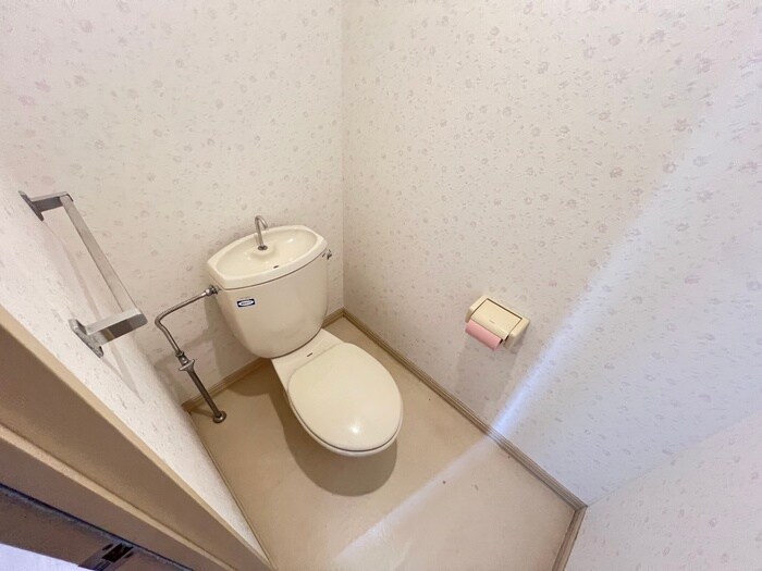 グランデヴォワ石切の物件内観写真