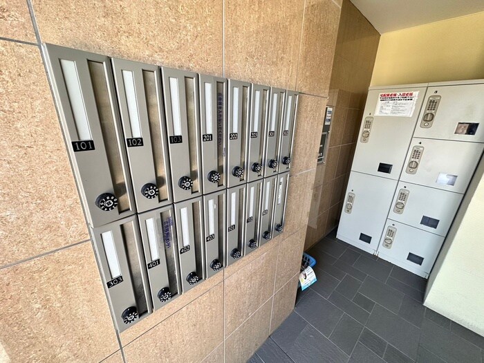 サンブライト丹波口の物件外観写真