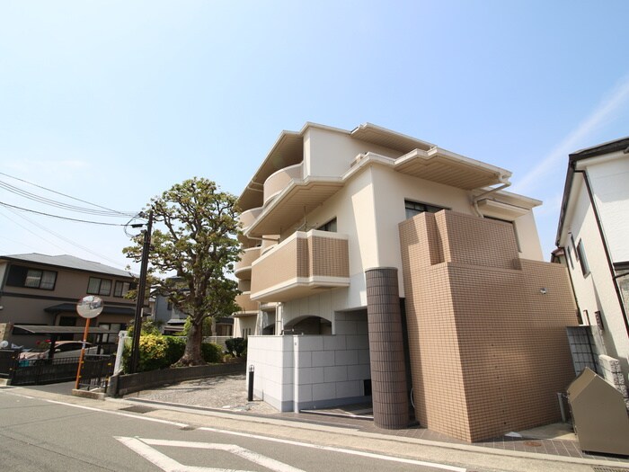 クレール千僧の物件外観写真