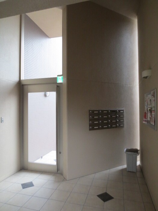 アルンド－・インディカⅡの物件外観写真