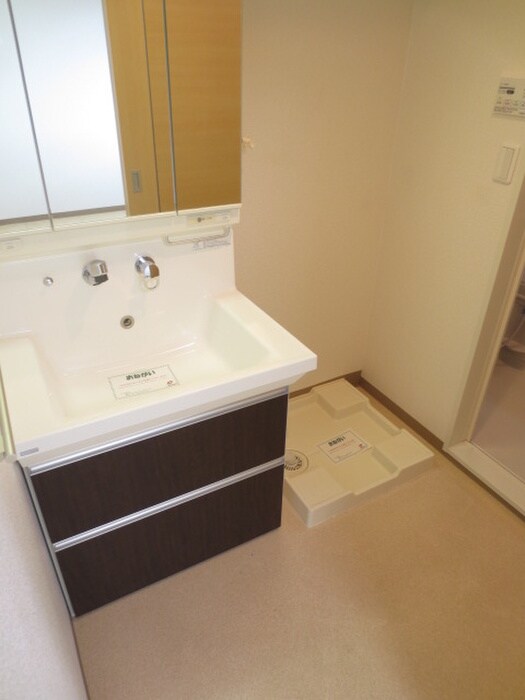 アルンド－・インディカⅡの物件内観写真