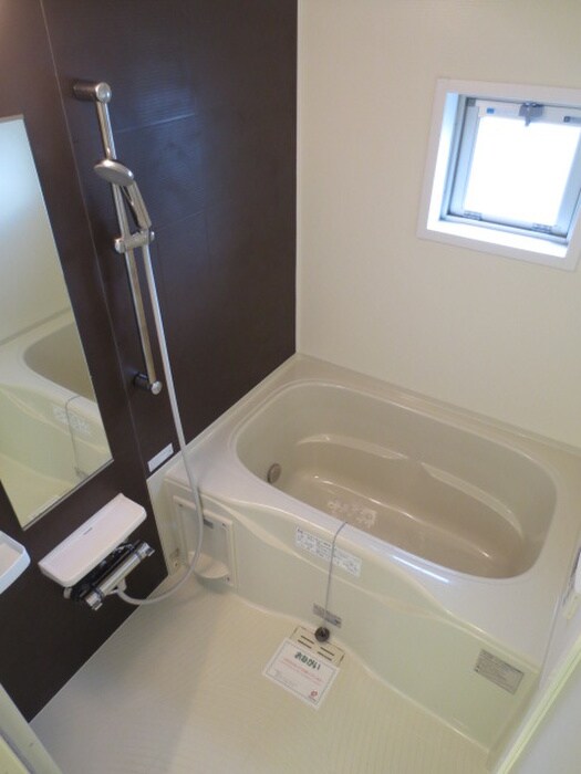 アルンド－・インディカⅡの物件内観写真