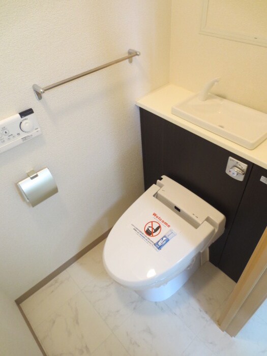 アルンド－・インディカⅡの物件内観写真