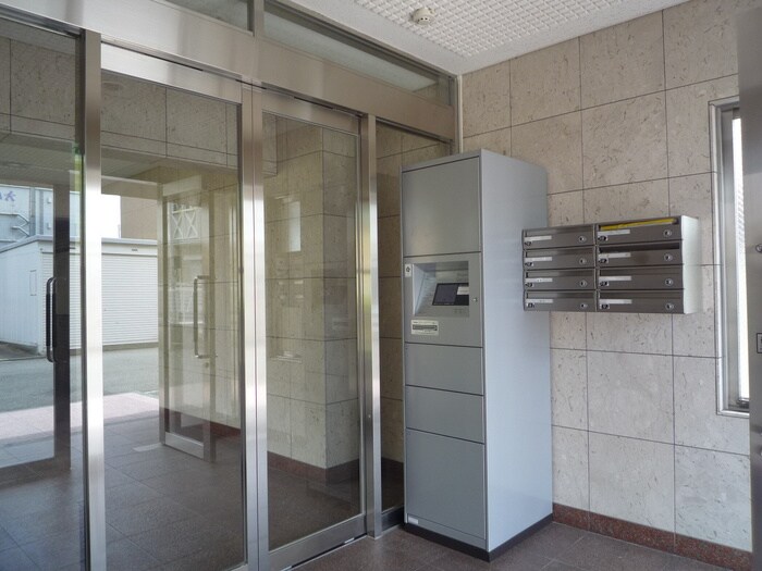 リバーサイドホームの物件外観写真