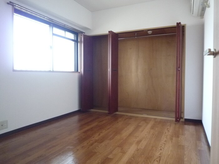 リバーサイドホームの物件内観写真