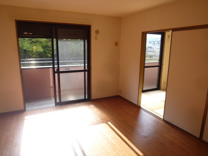 サンハイツツチタニの物件内観写真