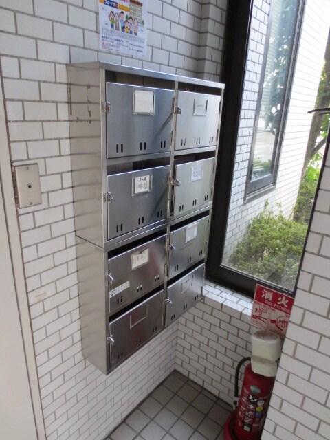 フェアモントビルの物件外観写真