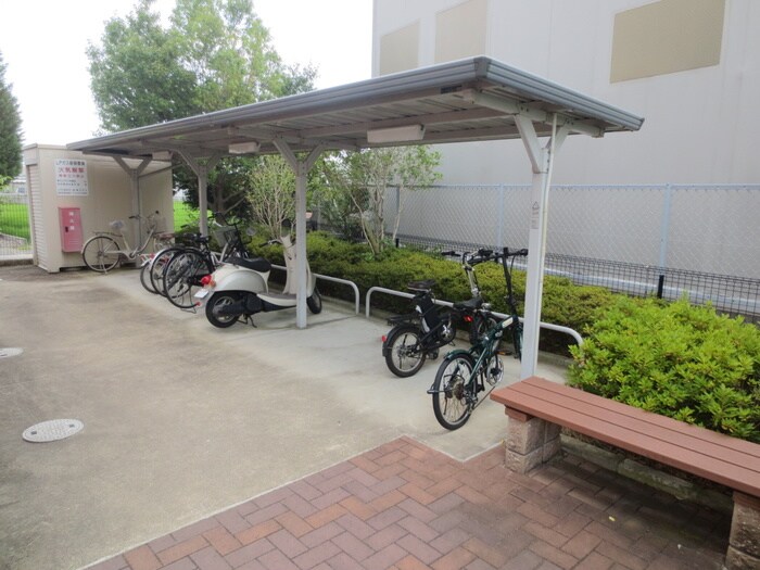 カステル　ヴェッチオの物件外観写真