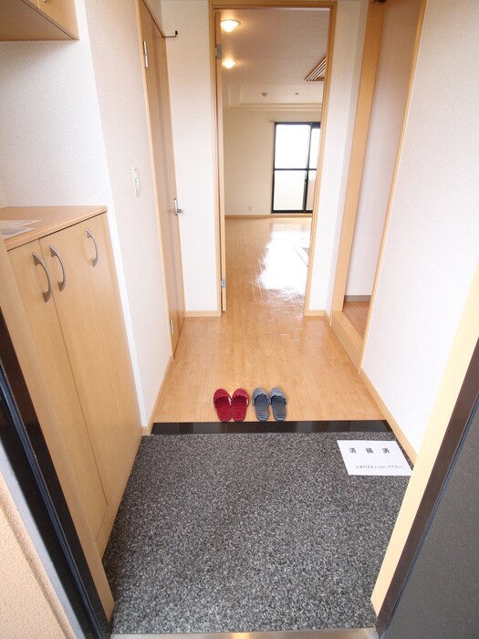 カステル　ヴェッチオの物件内観写真