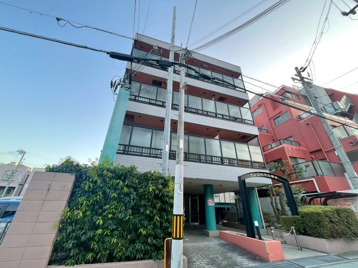 サンロイヤル備後の物件外観写真