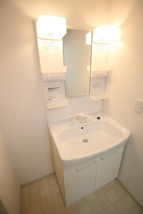 ﾚｼﾞﾃﾞﾝｽ了以苑の物件内観写真