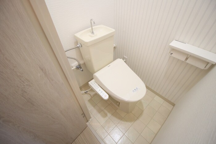 ﾚｼﾞﾃﾞﾝｽ了以苑の物件内観写真