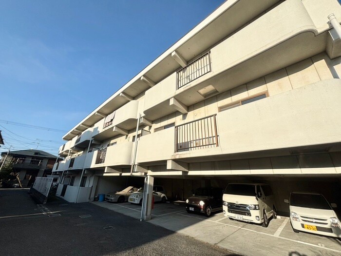 ラ・シ－ヌ恵我之荘の物件外観写真