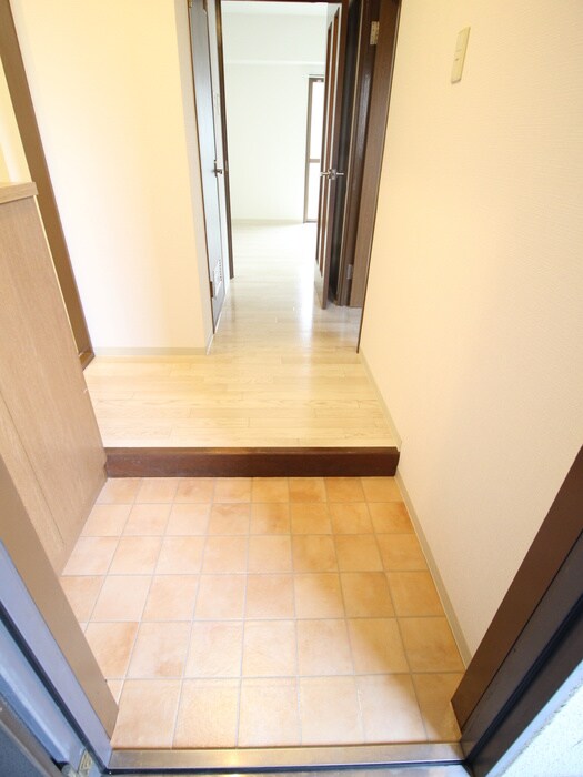 ラ・シ－ヌ恵我之荘の物件内観写真