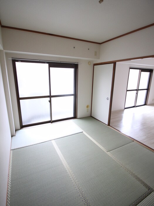 ラ・シ－ヌ恵我之荘の物件内観写真