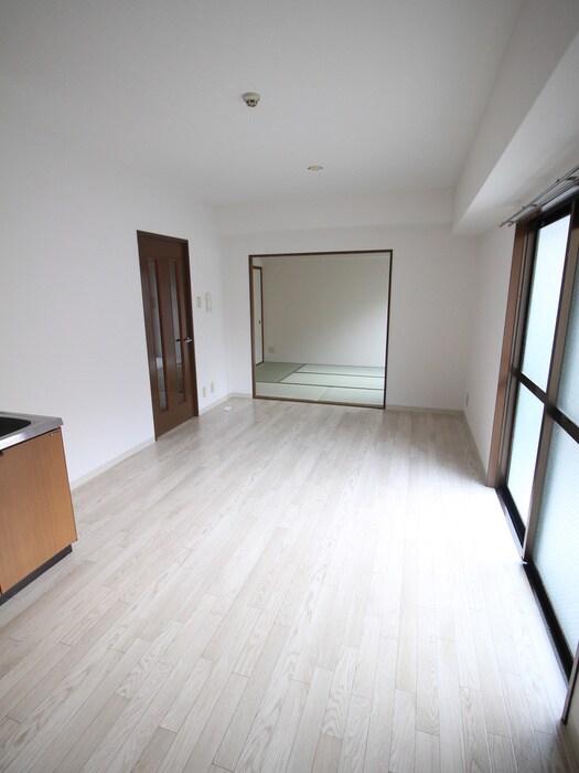 ラ・シ－ヌ恵我之荘の物件内観写真