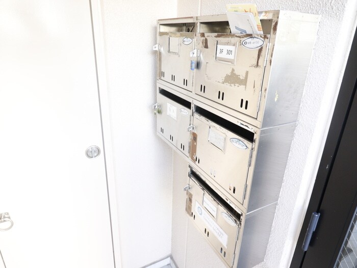 前田マンションの物件外観写真