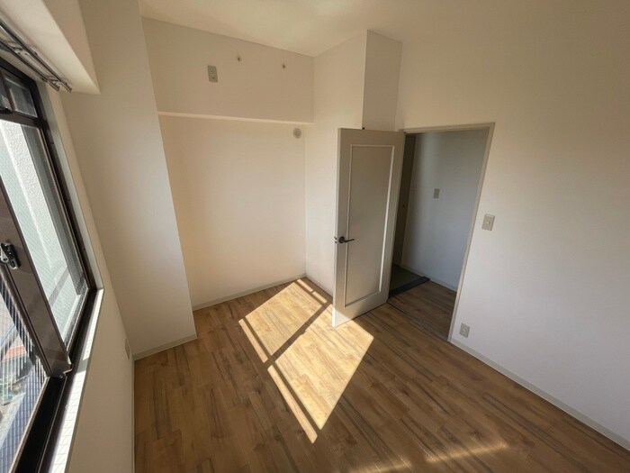 リバ－サイド中山の物件内観写真