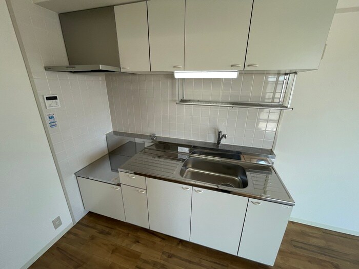 リバ－サイド中山の物件内観写真