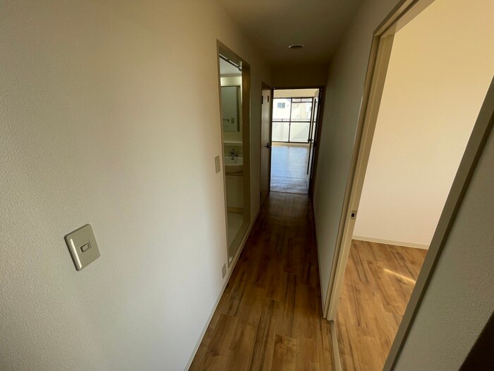 リバ－サイド中山の物件内観写真