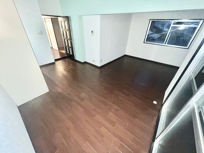 アヴニ－ル１番館の物件内観写真