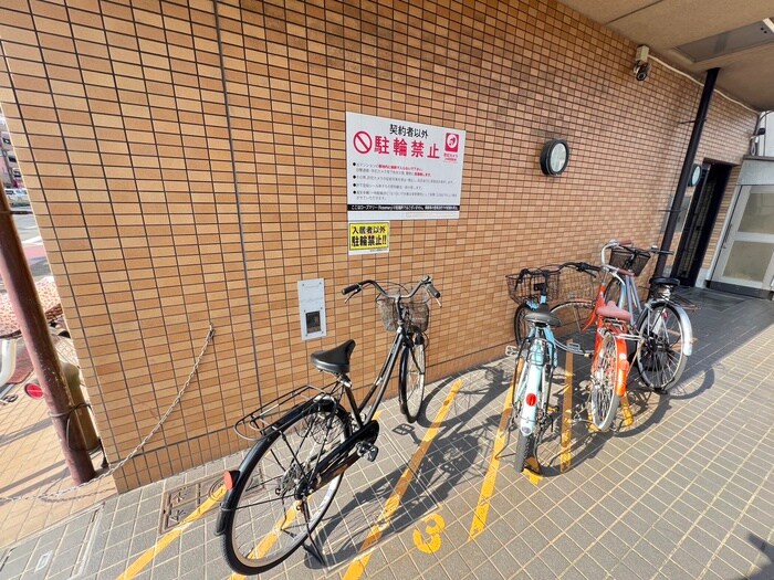 フロントリバー緑橋の物件外観写真