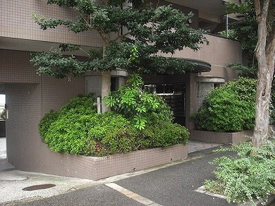 サンシ－ズ南山手の物件外観写真