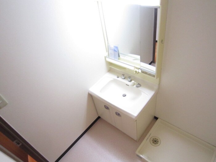 サンシ－ズ南山手の物件内観写真