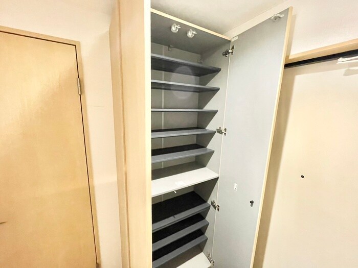 プリシード桃山御陵レジデンスの物件内観写真