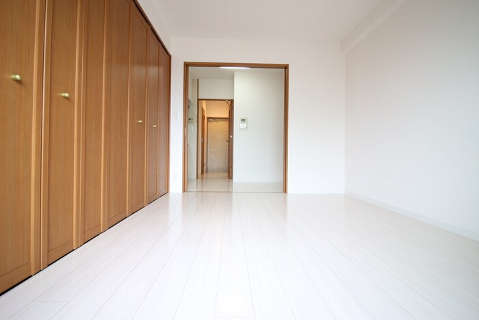 タカマツ神戸駅南通の物件内観写真