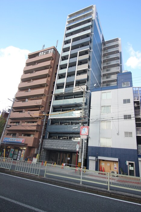 ﾌﾟﾚｻﾝｽ新大阪ｽﾄﾘｰﾑ(406)の物件外観写真