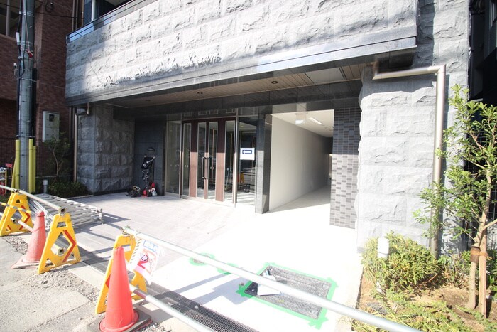 ﾌﾟﾚｻﾝｽ新大阪ｽﾄﾘｰﾑ(406)の物件外観写真