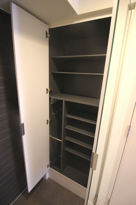 ﾌﾟﾚｻﾝｽ新大阪ｽﾄﾘｰﾑ(406)の物件内観写真