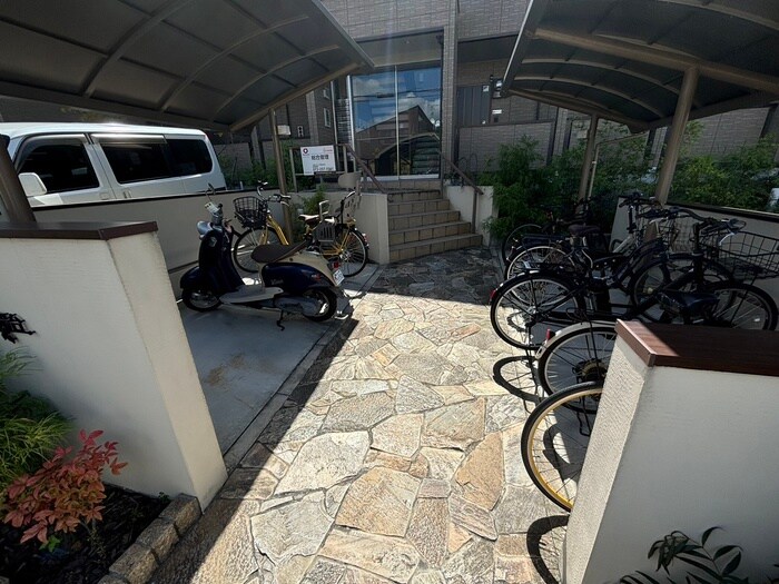 レスペランス向陽台の物件外観写真