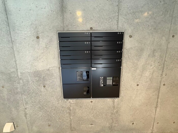 レイシスレジデンスの物件外観写真