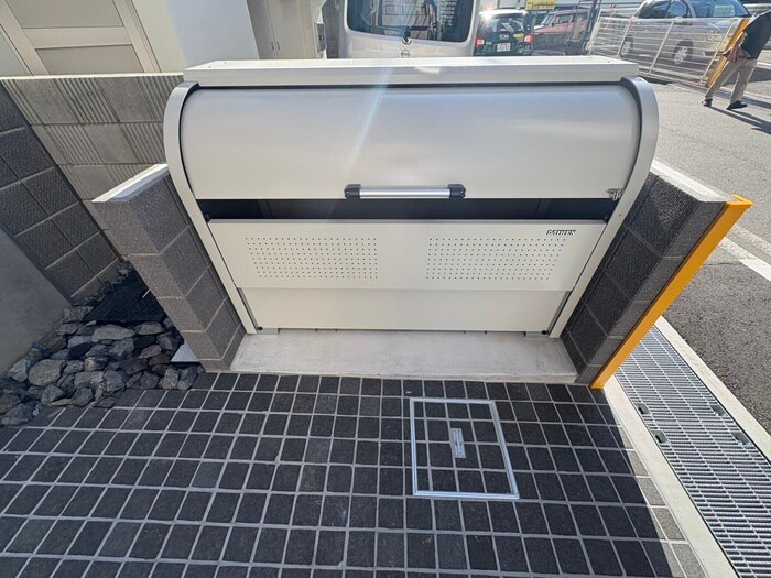 レイシスレジデンスの物件外観写真