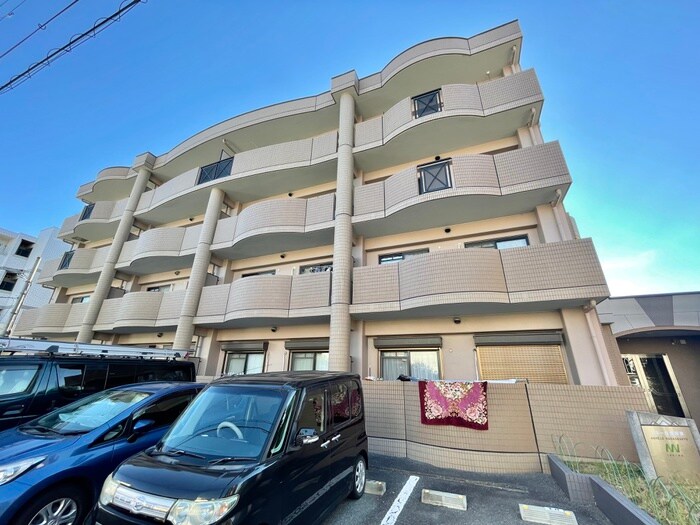 アネーロ長岡京の物件外観写真