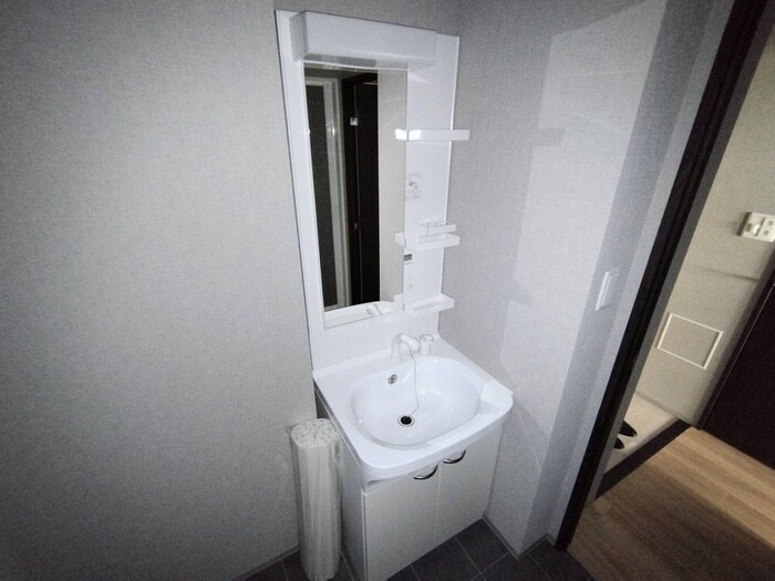 SDｸﾞﾗﾝﾂ三宮ｲｰｽﾄﾌﾛﾝﾄの物件内観写真