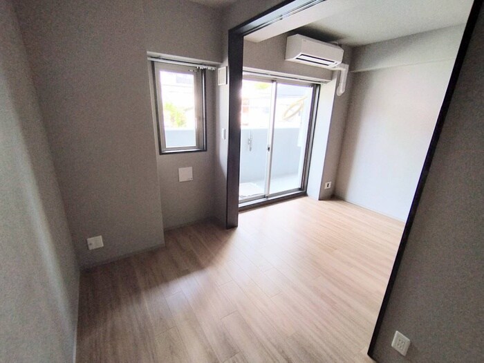 SDｸﾞﾗﾝﾂ三宮ｲｰｽﾄﾌﾛﾝﾄの物件内観写真