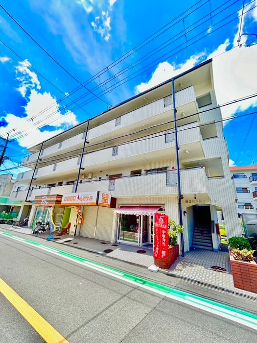 第２ミツルマンションの物件外観写真