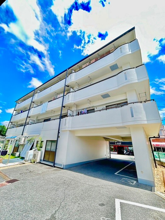 第２ミツルマンションの物件外観写真