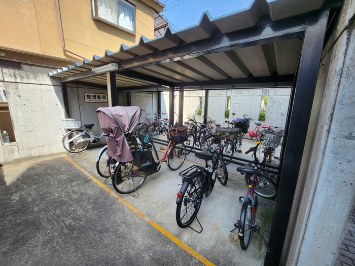 ラ・フォ－レの物件外観写真