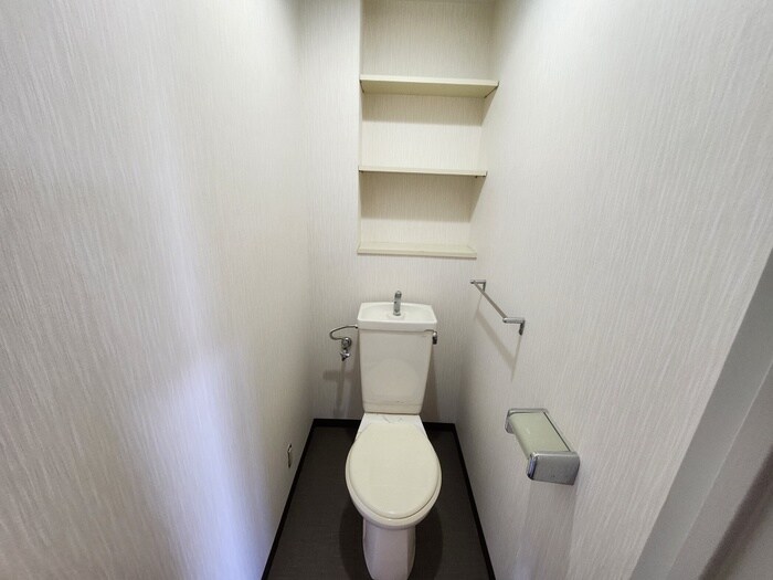 ラ・フォ－レの物件内観写真