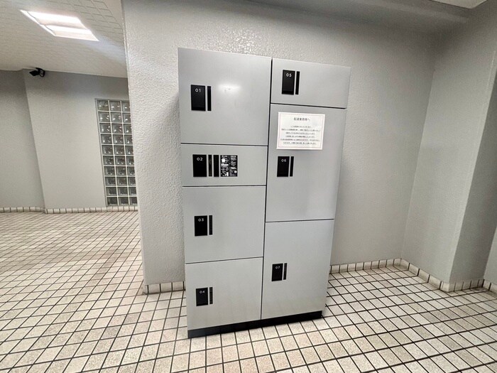 ニュ－シティ－マンションの物件外観写真